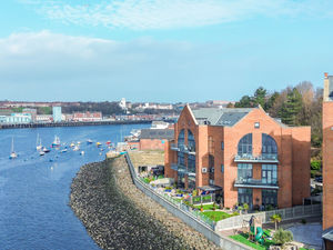 Photo 30- click for photo gallery